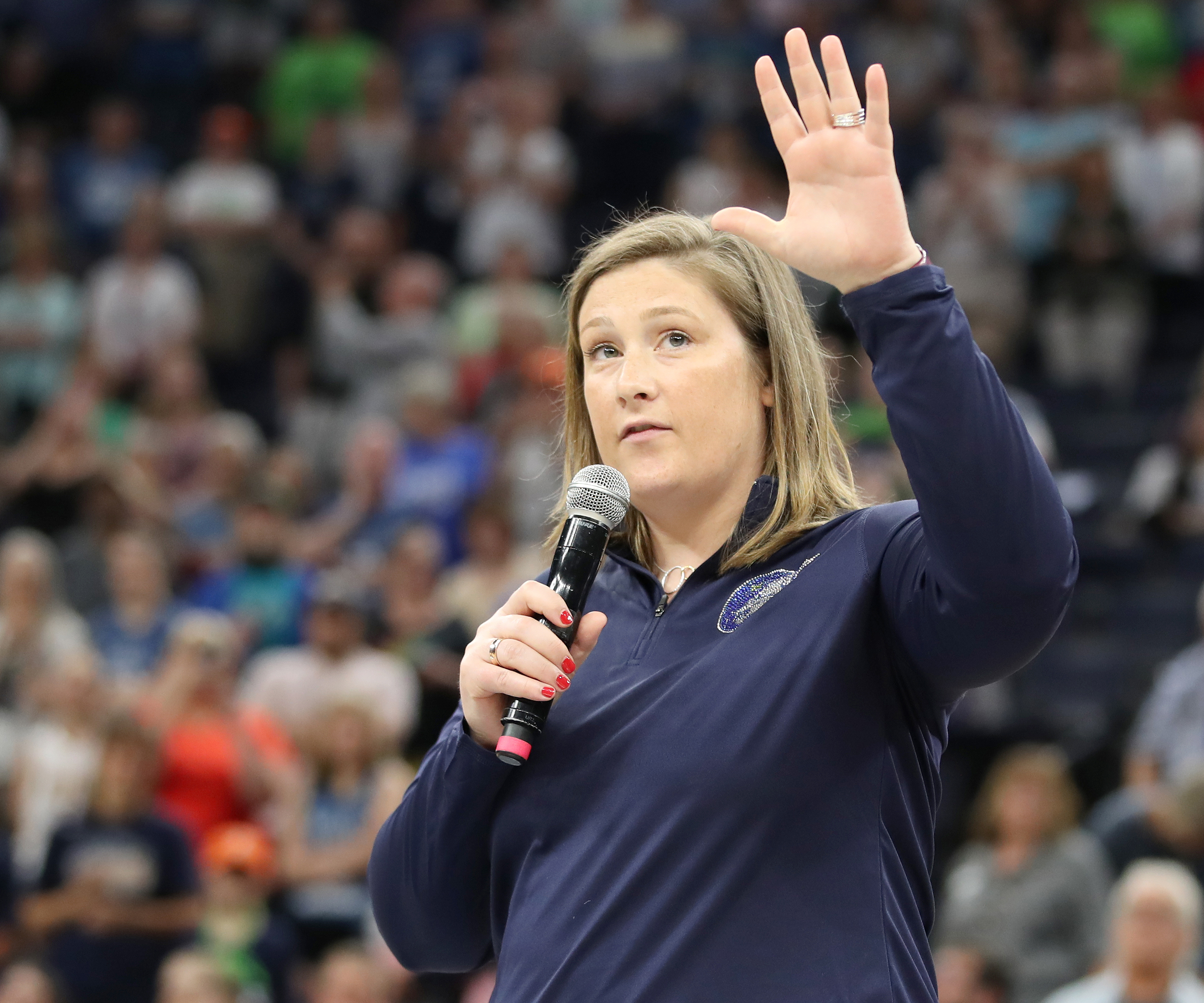 Whalen Shares Her Extraordinary Success With The Entire Lynx Franchise